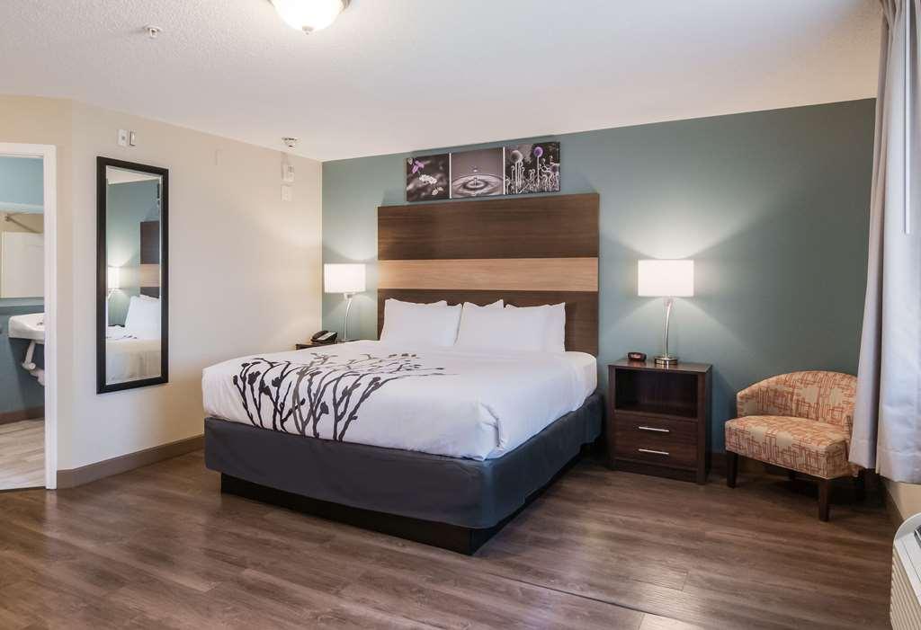 Sleep Inn & Suites Columbus Near Fort Benning Oda fotoğraf
